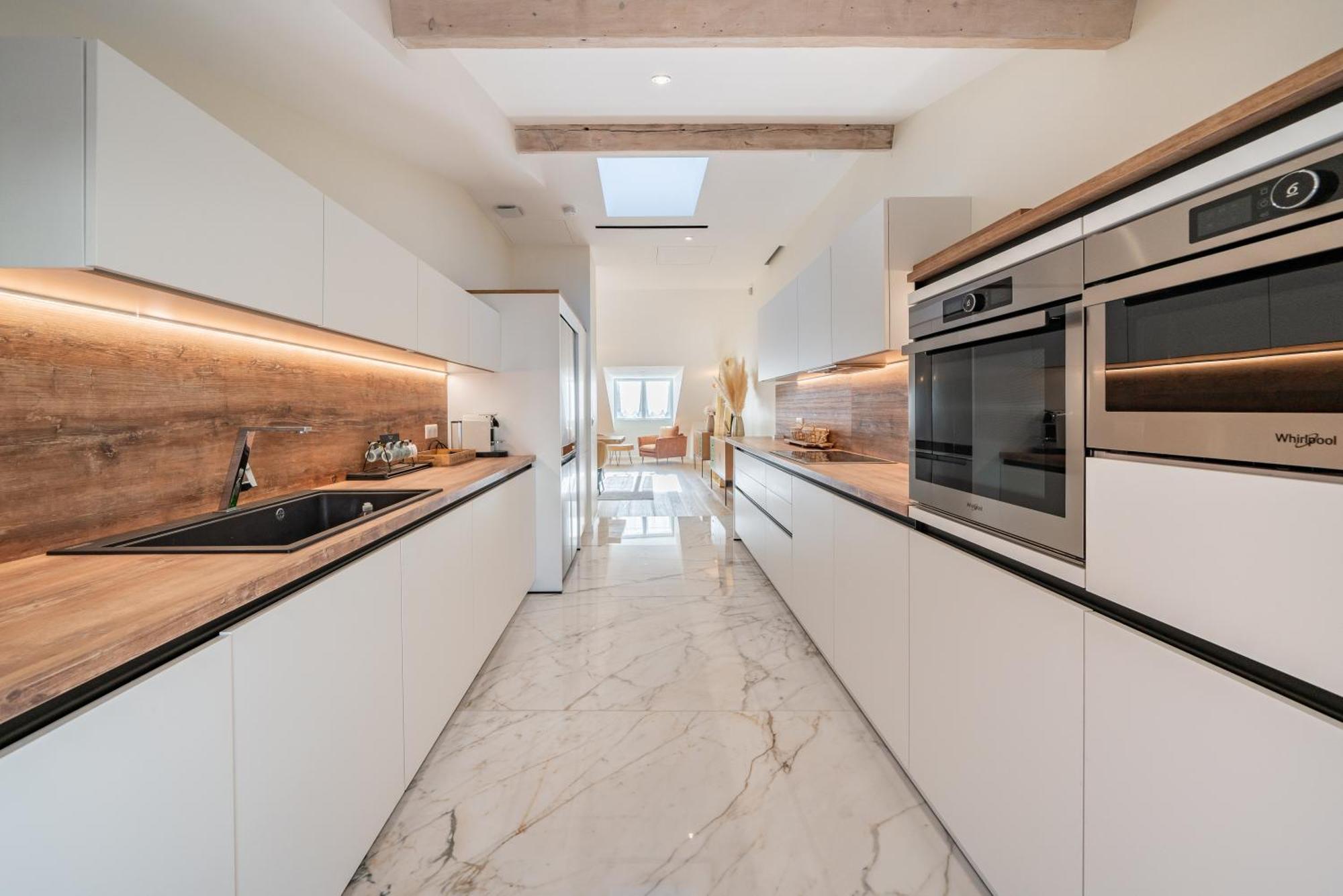 4 Pieces Sur La Rue D'antibes - Renove Et Climatise Apartment